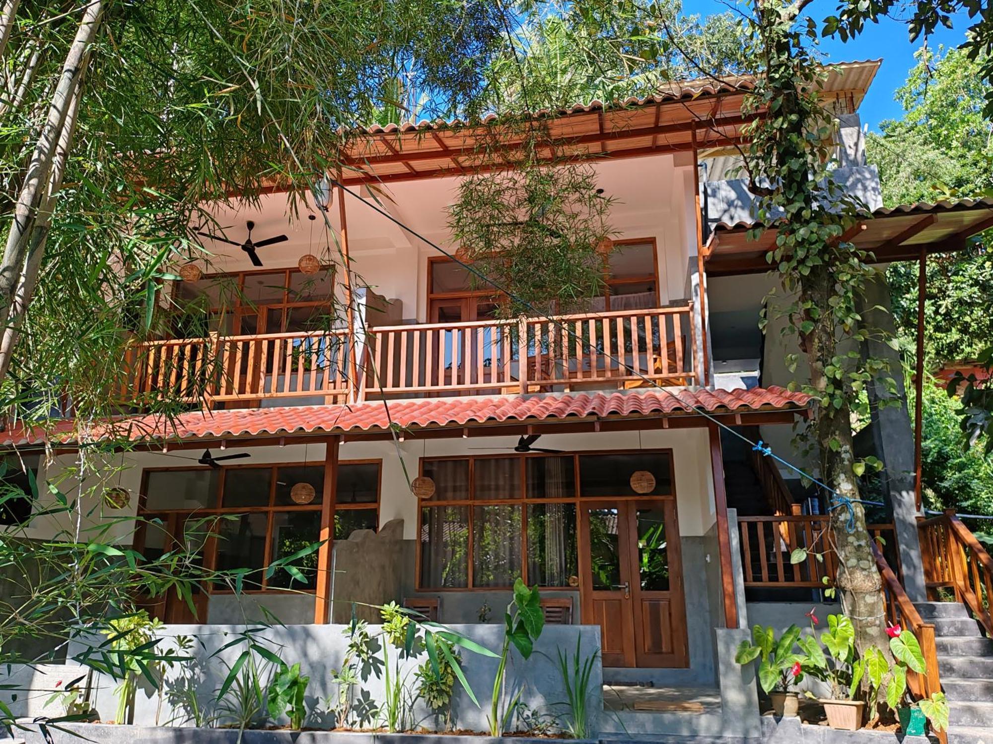 The Jungle View Hotel Mirissa Exterior photo